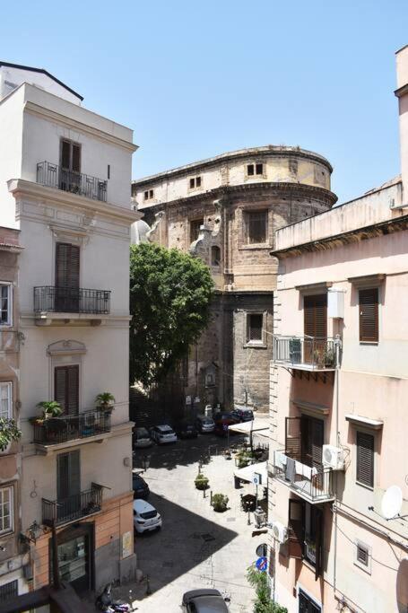 Appartamento Nel Centro Storico Di Palermo - Via Meli'S House Bagian luar foto